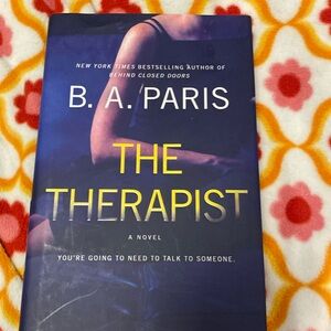 The Therapist by B.A.Paris hardback book